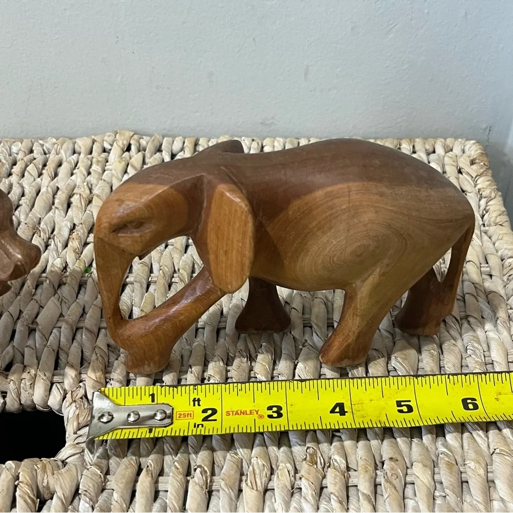 Vintage‎ Set Of 2 Wooden Carved Roaring Lion & Elephant